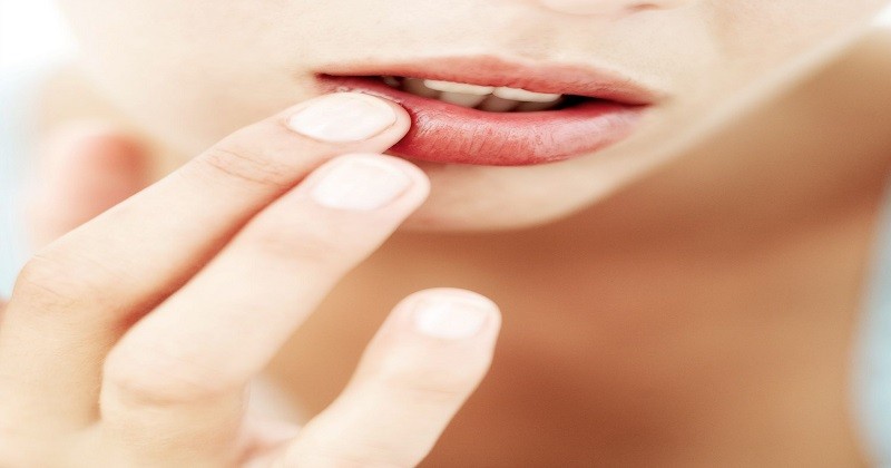 Get Pink Lips With 4 tips:
