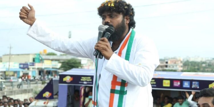 Pradeep Eshwar Step Mother Rathanamma passed away chikkaballapur