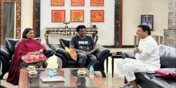 Shiva Rajkumar Randeep Singh Surjewala Randeep Singh Surjewala met Sandalwood actor Shiva Rajkumar