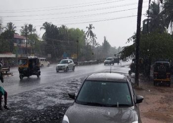 Mansoon in Karnataka: Heavy Rainfall alert in these districts