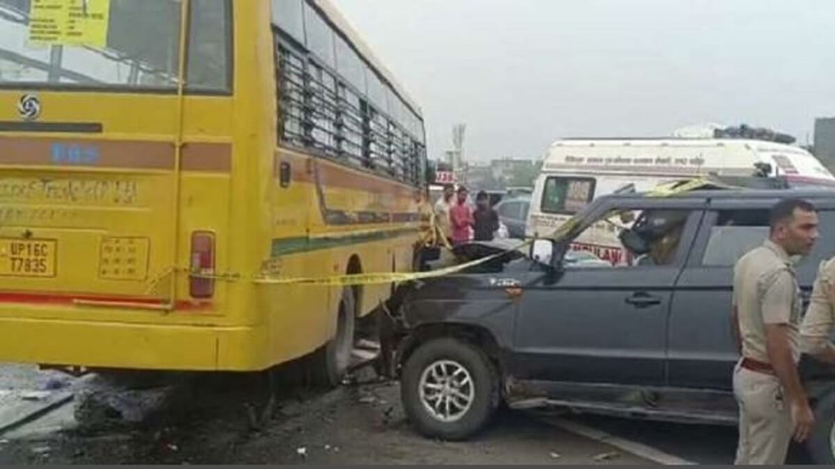 6 people died in Delhi-Meerut Expressway car-bus collision