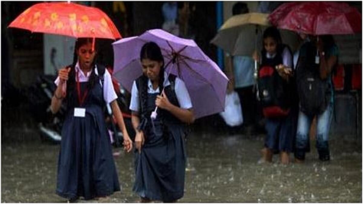 Udupi School Holiday Heavy rain Red Alert Declare