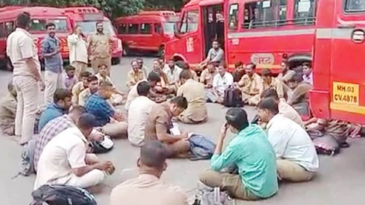 BEST bus drivers strike: Sudden strike of bus drivers demanding pay hike: Stakeholders in trouble