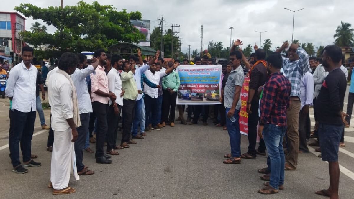 Lorry drivers, owners strike in Kota Strong anger against the Udupi DC