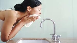 Beauty Tips : Don't make these mistakes when you wash your face