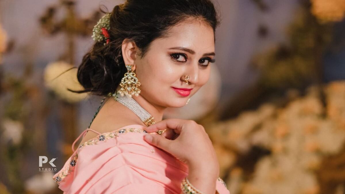 Actress Amulya returned to acting Amuly Sharing Special Vedio Goes Viral 