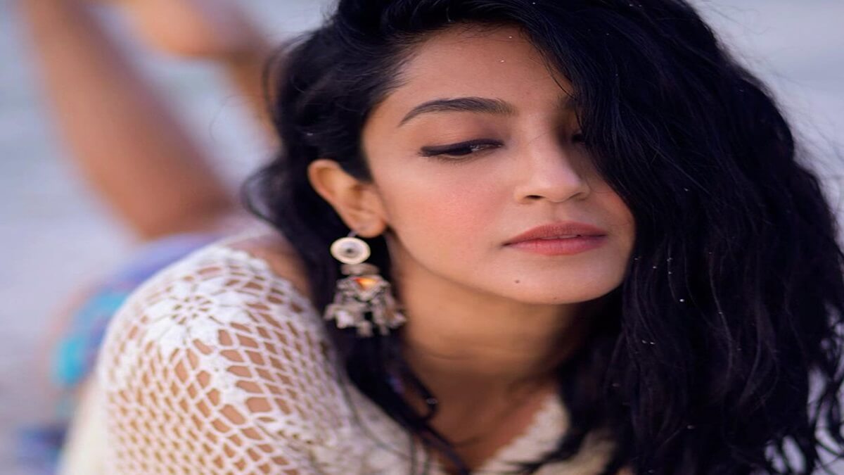Bengali Beauty Aindrita Ray Latest Photoshoot 