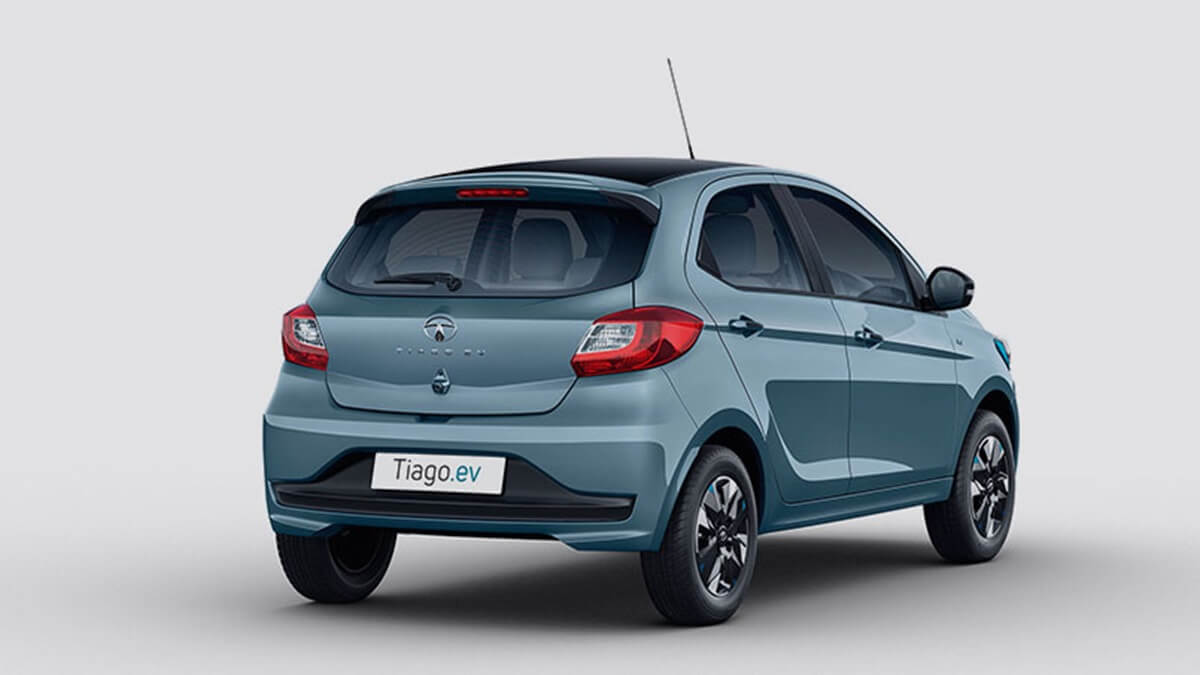 Tata Tiago EV at just Rs 8.69 Lakh Great offer on sale of electric car 