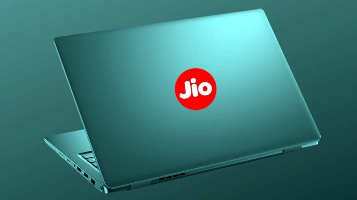 Jio Laptops Just rs 15000 Mukesh Ambani many launch cloud Laptop in coming months chansing rs 70000 crore