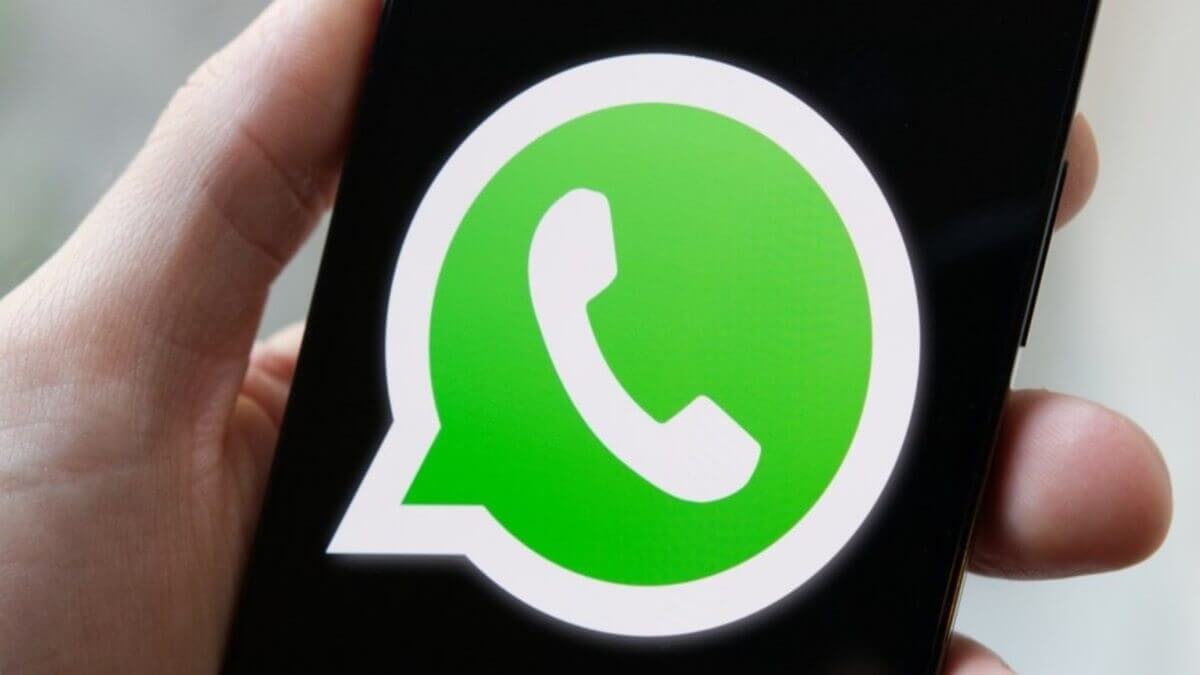 whatsapp to soon allow channel admins to share polls reports
