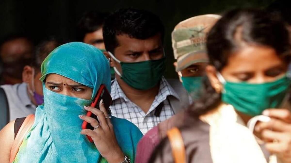 Covid-19  sub-variant JN.1 Karnataka Government Issued new Guidelines wearing Face Masks Mandatory JN.1 scare in Kerala new