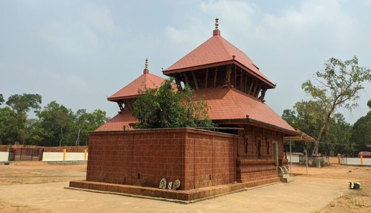 Kalavara Sri Subramanya and Sri Mahaalingeshwara Temple
