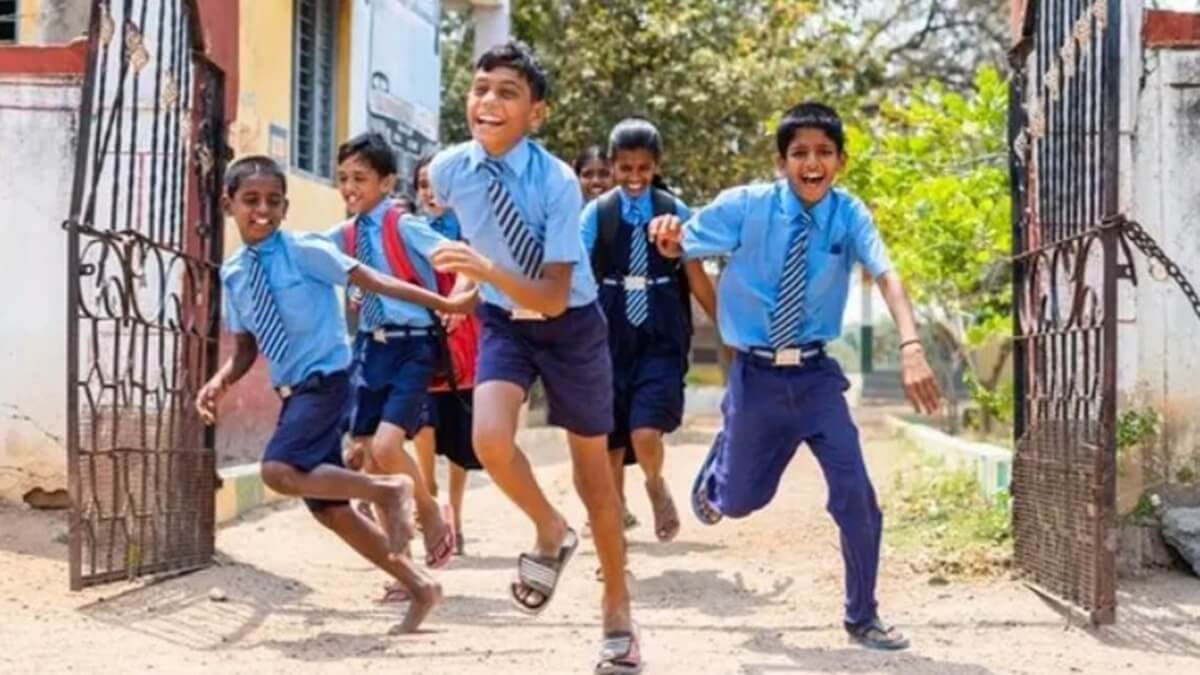 Bangalore News Child Rights Commission raid for educational institutions for Early school start before summer Holiday