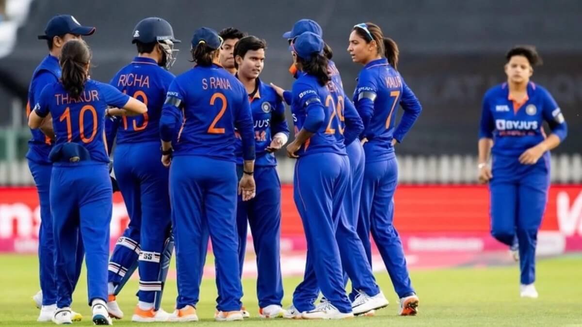 India Women Vs South Africa Women cricket series fist ODI at Chinnaswamy Stadium Bangalore