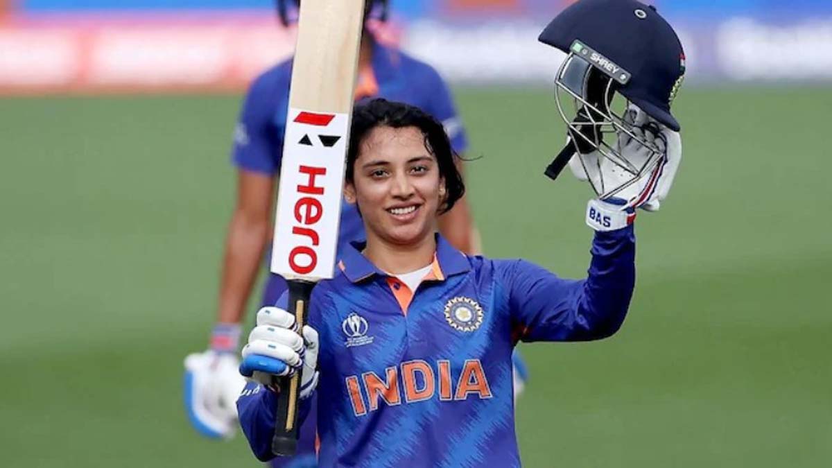 Smriti Mandhana gifted a phone to a special fan