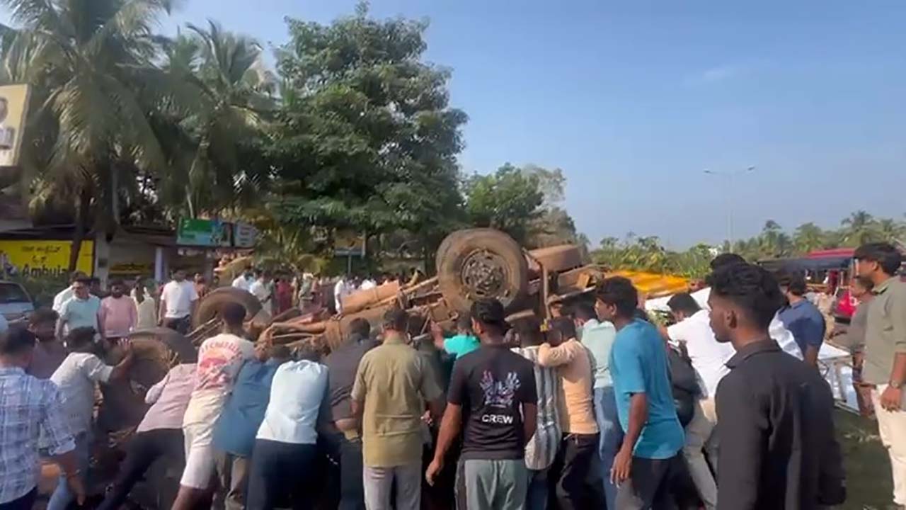 Kaup Accident 2 Death 4 injured Udupi News