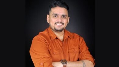 v gautham navada