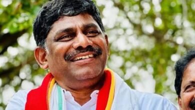 DK Suresh slams Tejasvi Surya, claiming his empty trunk protest reflects the Central Governments failure