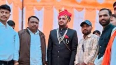 Rajasthan police Constable suspended after Celebrates marriage dance with criminals