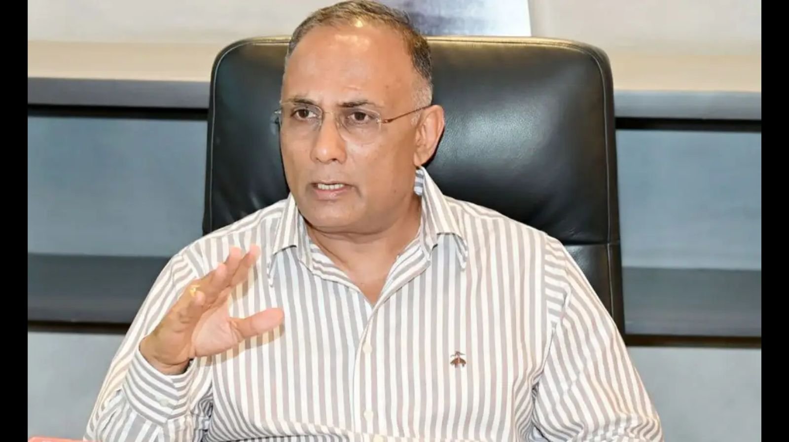 health minister dinesh gundurao