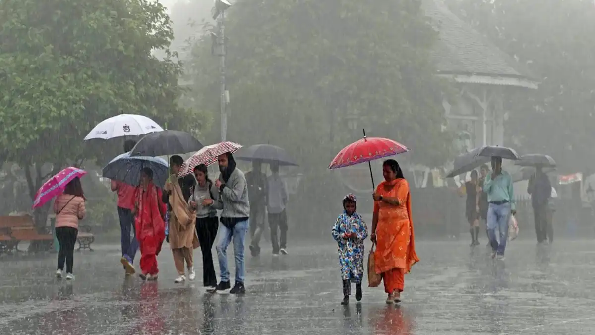ಕರಾವಳಿ–ಮಲೆನಾಡಿನಲ್ಲಿ ಭಾರಿ ಮಳೆ : ಬೆಂಗಳೂರಿನಲ್ಲಿ ಮೋಡ ಕವಿದ ವಾತಾವರಣ