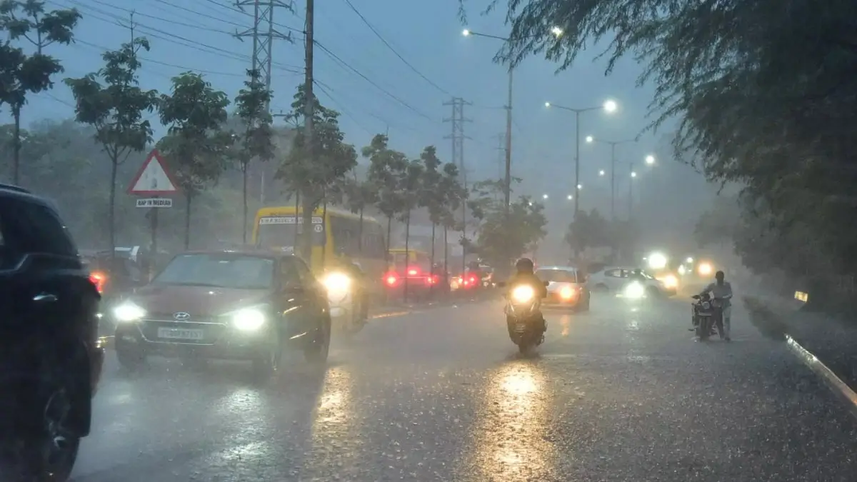 Karnataka rain alert : ಜುಲೈ 9ರ ವರೆಗೆ ಧಾರಾಕಾರ ಮಳೆ ; ಕರಾವಳಿ – ಮಲೆನಾಡಲ್ಲಿ ರೆಡ್ ಅಲರ್ಟ್
