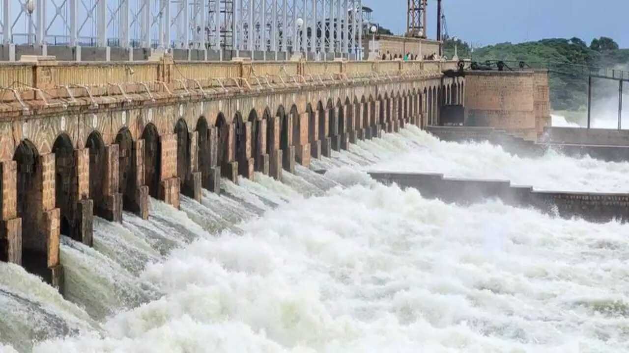 ರಾಜ್ಯದ ಜಲಾಶಯಗಳಿಗೆ ಜಲಕಳೆ; ಮಳೆಯೊಂದಿಗೆ ನೀರಿನ ಸಂಗ್ರಹ ಹೆಚ್ಚಳ! ರೈತರ ಮುಖದಲ್ಲಿ ಮಂದಹಾಸ