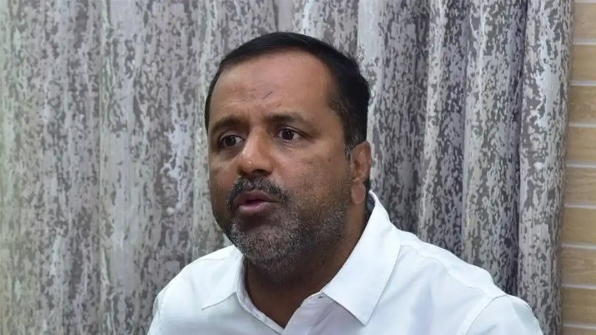 ಶಾಲಾ ಆವರಣ, ಆಸ್ಪತ್ರೆ ವ್ಯಾಪ್ತಿಯಲ್ಲಿ ಜಂಕ್ಫುಡ್ ಸಂಪೂರ್ಣ ನಿಷೇಧ : ಆರೋಗ್ಯ ಸಚಿವ ಯು.ಟಿ ಖಾದರ್ರಿಂದ ಖಡಕ್ ಆದೇಶ