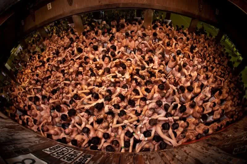 Naked Fest 9
