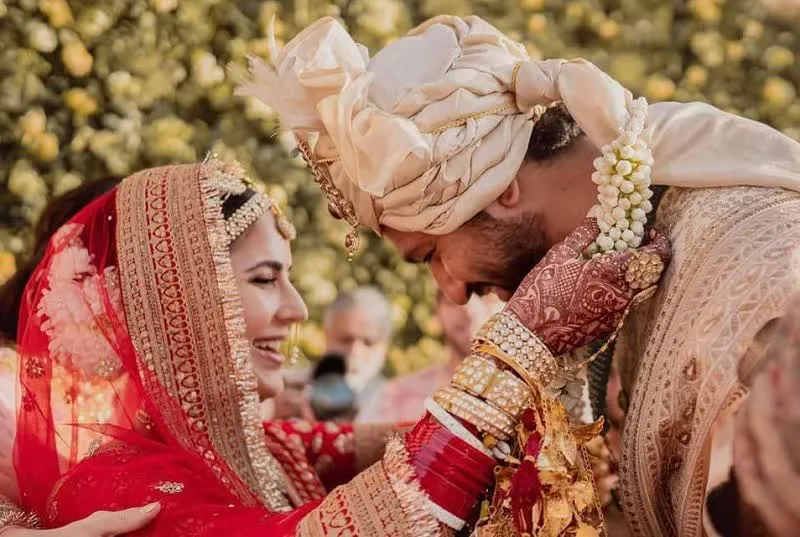 Bollywood Celebrities Katrina Kaif Vicky Kaushal Marriage Viral Photos 3