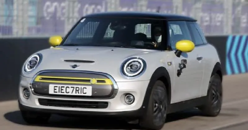 Mini Cooper SEMini
