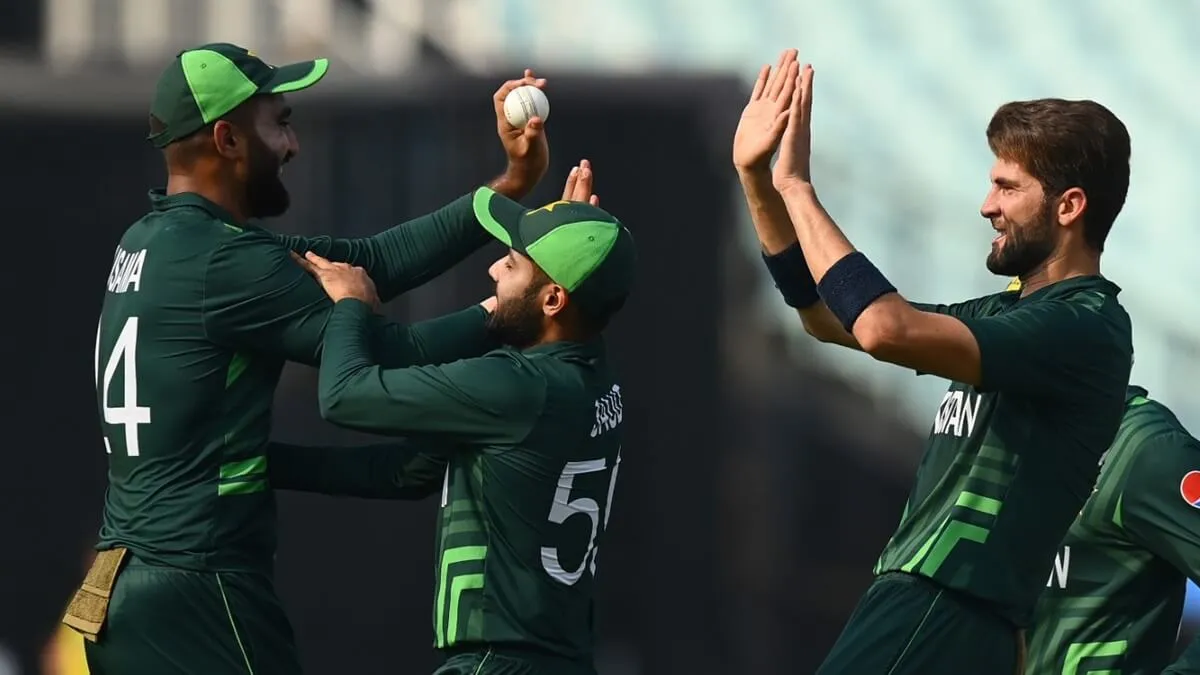 Shaheen shah Afridi Fastest Pakistani Bowler to Reach 100 ODI Wickets