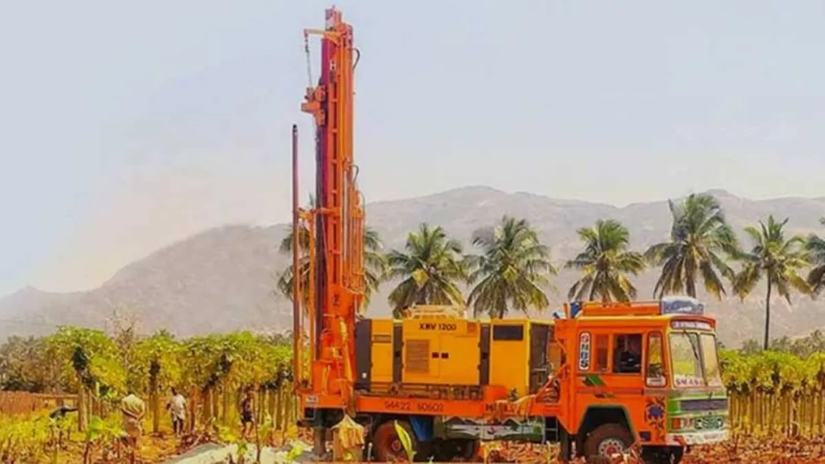 borewell drilling lorries Registration is mandatory Chikkamgalore District Collector Meena Nagaraj orders