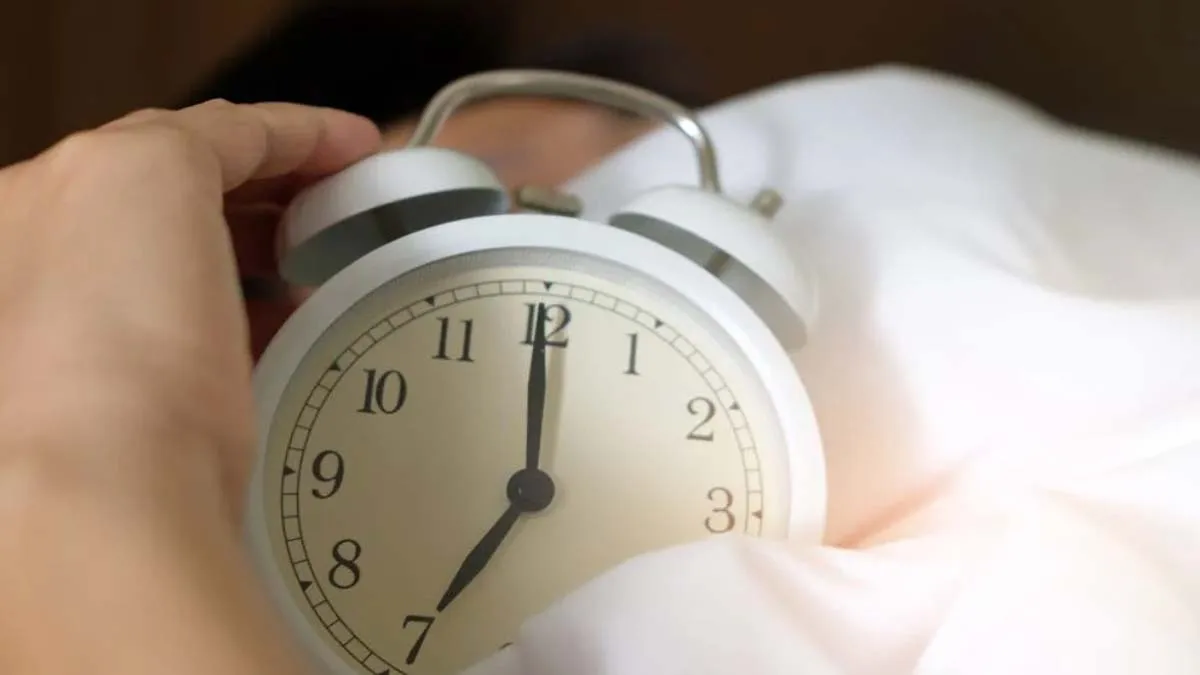 Health Secret Beauty Sleep How Many Hours Should Sleep Every day for Looking Young