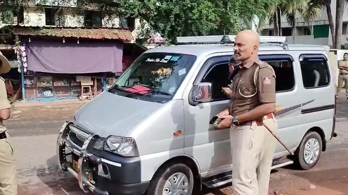 Udupi Police warning against school vehicles in Kannada News